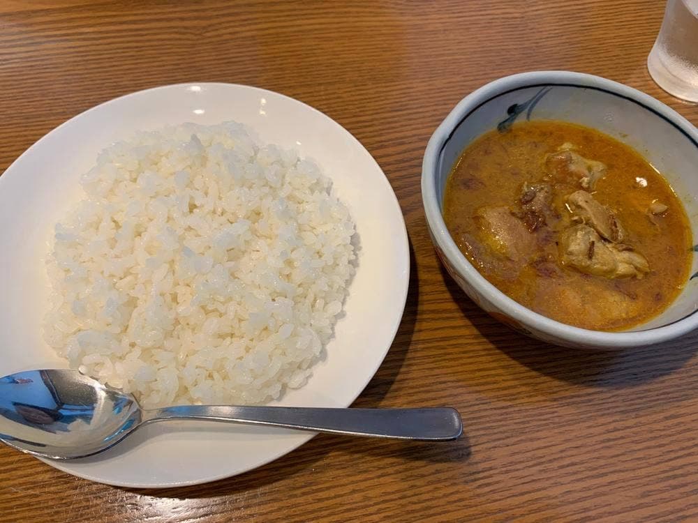 食堂かふぇ 空飛ぶ猫