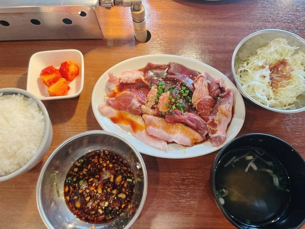 房家 上野六丁目店