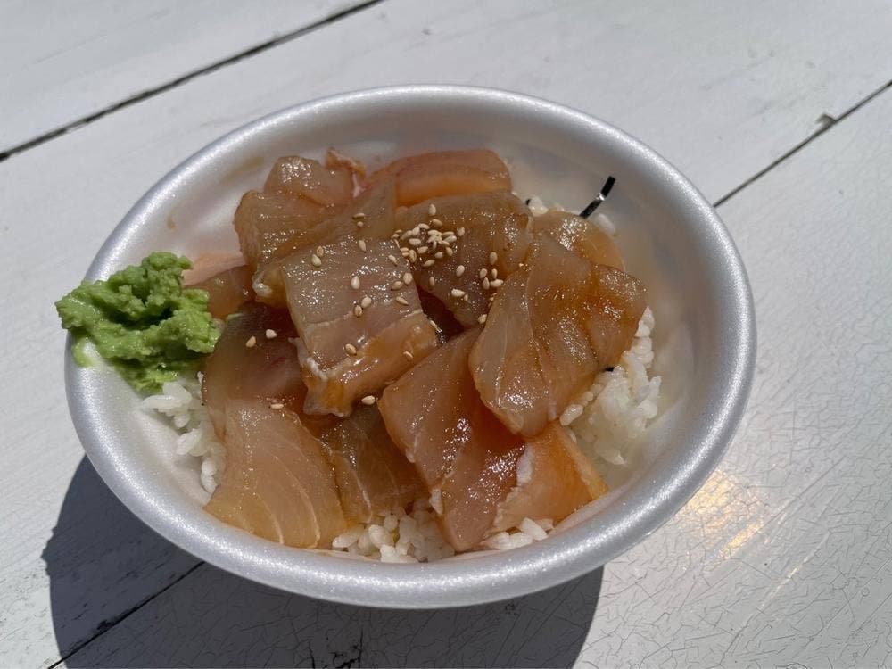 座間味村漁協直売店 阿嘉島店