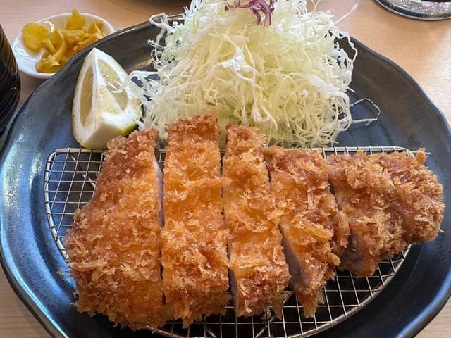 とんかつ檍のカレー屋 いっぺこっぺ 神田小川町店 - サブ画像3