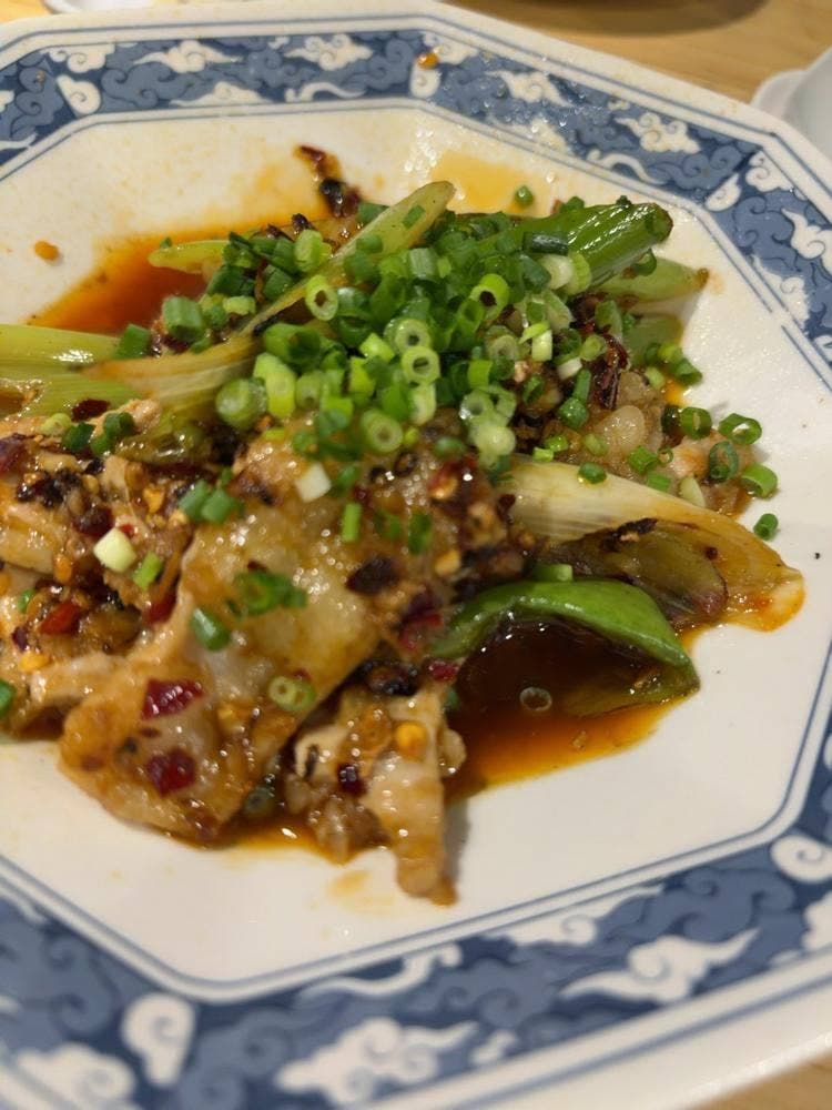 奏食台