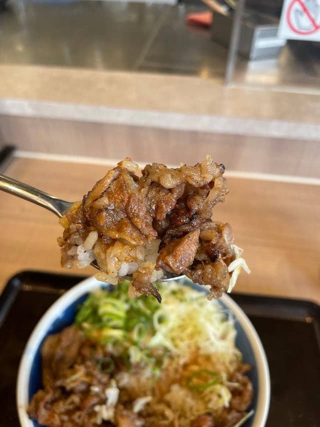 カルビ丼とスン豆腐専門店 韓丼 橿原店 - サブ画像1