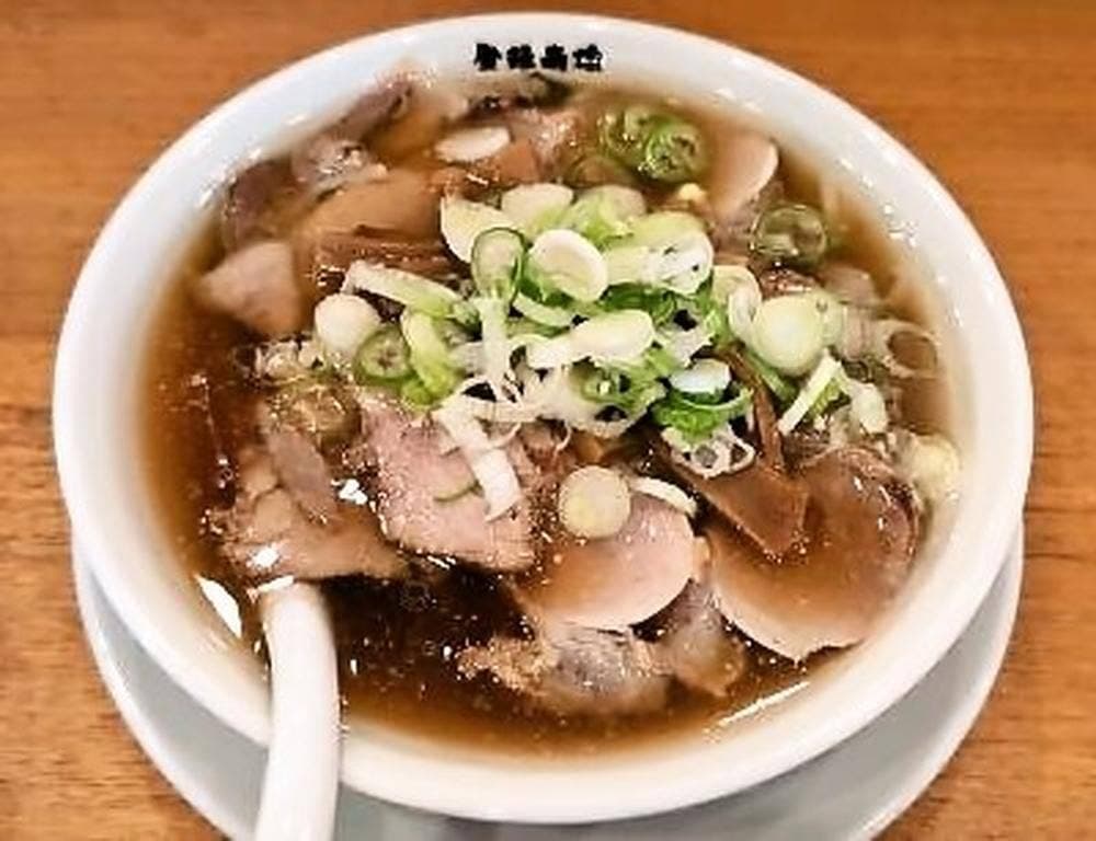ヤマスズメ