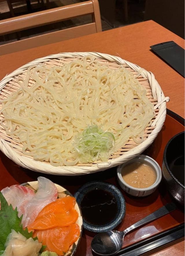 方舟 川崎 ラ・チッタデッラ店 - サブ画像1