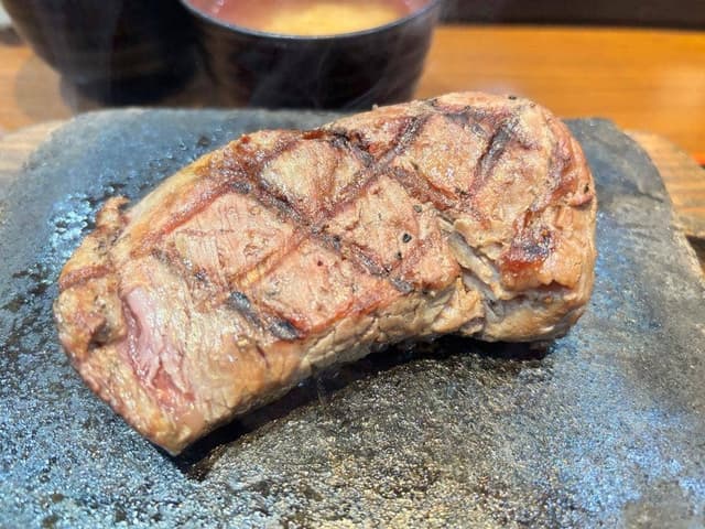 感動の肉と米 太平通店 - サブ画像3
