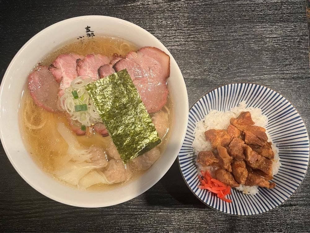 支那ソバ 小むろ