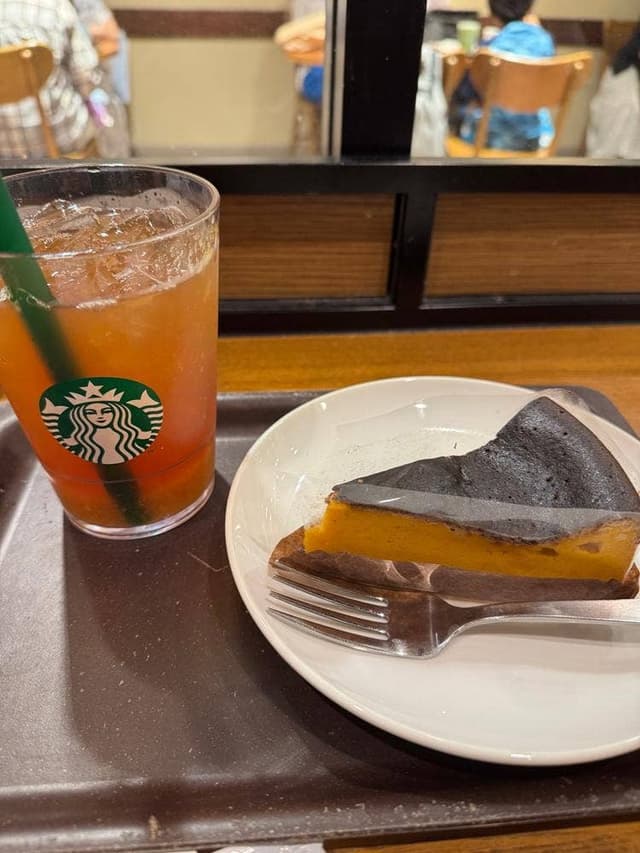スターバックス コーヒー 西武新宿PePe店 - サブ画像1