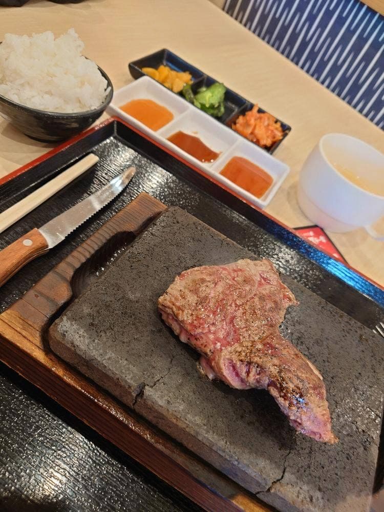 ワンダーステーキ 天拝坂店