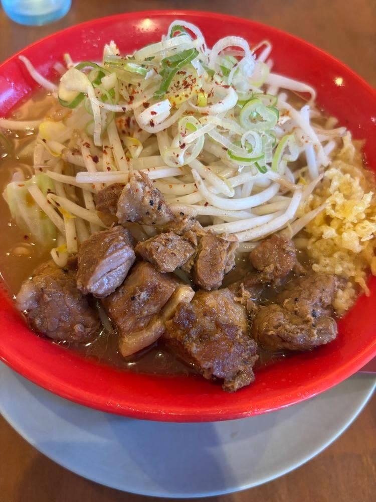 ぶた金ラーメン