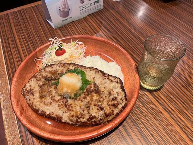 びっくりドンキー 足立東和店 - サブ画像1