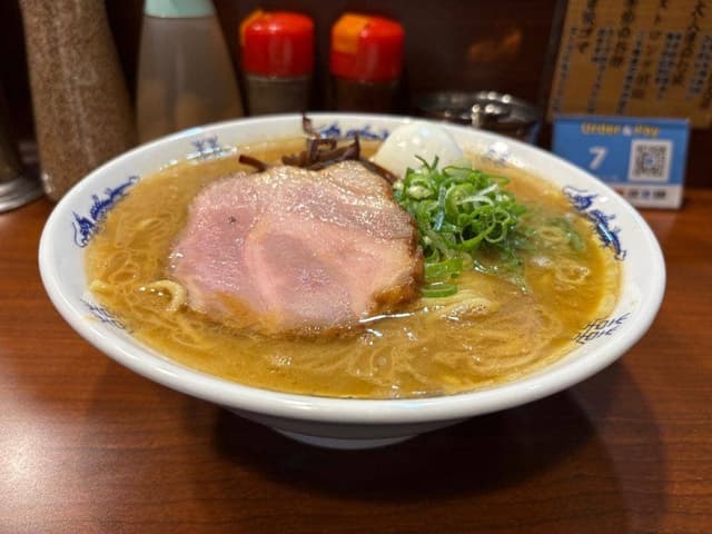 ラーメンニキ 新橋 - サブ画像1