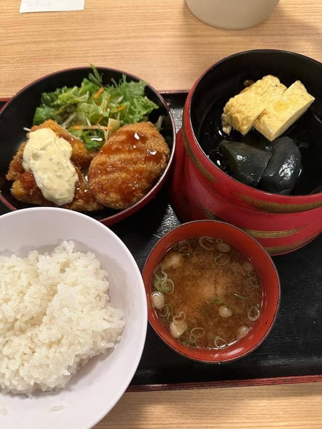 生本まぐろ へぎそば 炉端焼 魚然 - サブ画像1