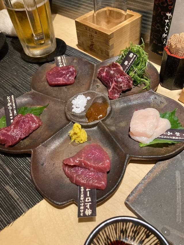 青森の肉と野菜 やだらめぇ 高田馬場 - サブ画像1