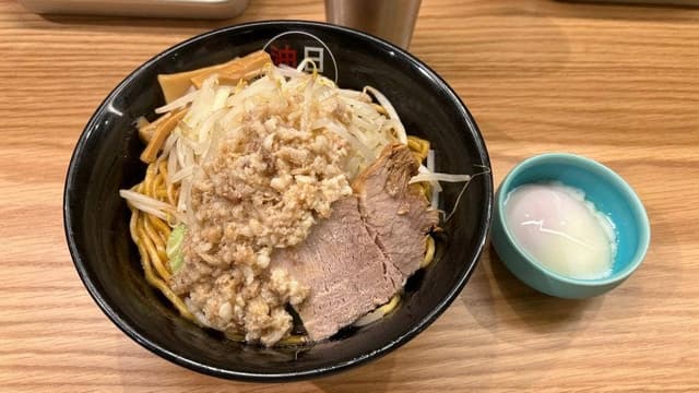 日本油党 新宿東南口支部 - サブ画像1