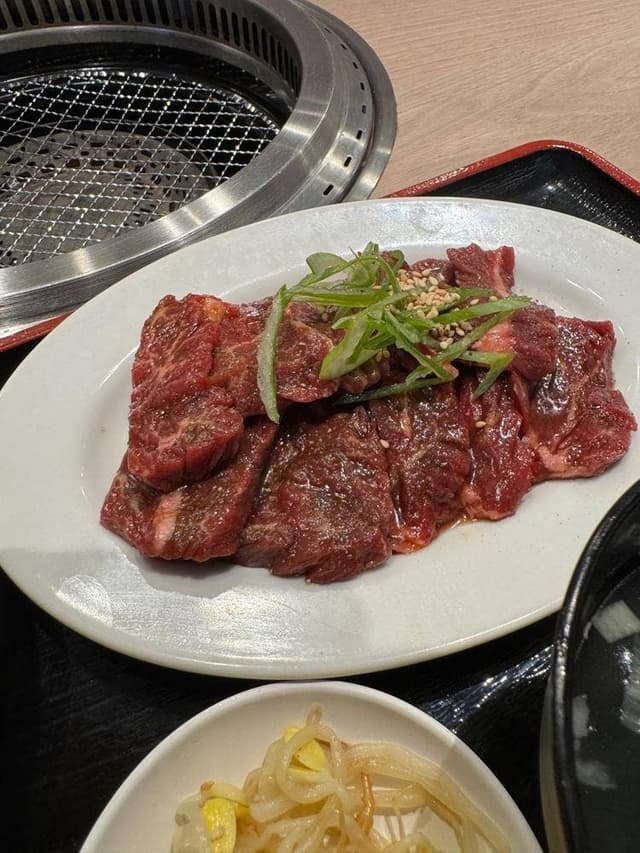 焼肉DINING 大和 幕張ベイパーク店 - サブ画像1