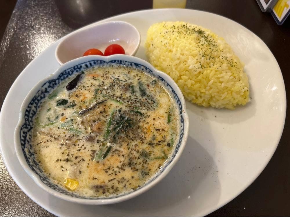 グリーンカレー専門店 メティ