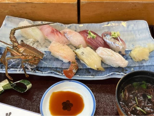磯料理 かね八寿し - サブ画像1