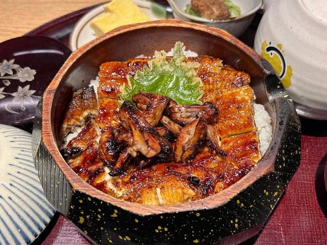 鰻 炭焼 ひつまぶし 美濃金 神田本店 - サブ画像1