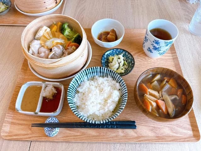 カフェ 花と食卓 - サブ画像2