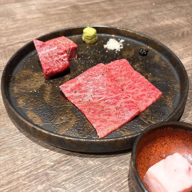 焼肉 とみ 横浜関内店 - サブ画像1