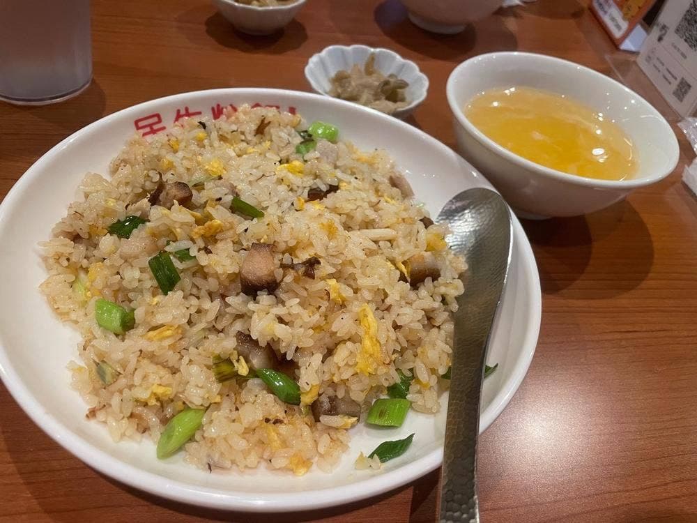 台湾鍋民生炒飯専門店 大阪店