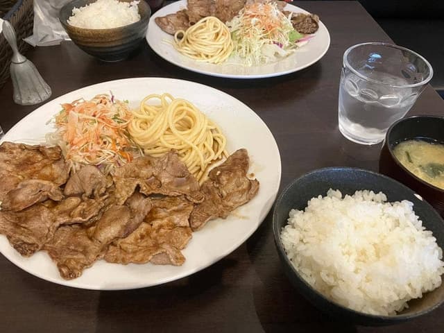 洋食ツバキ亭 - サブ画像3