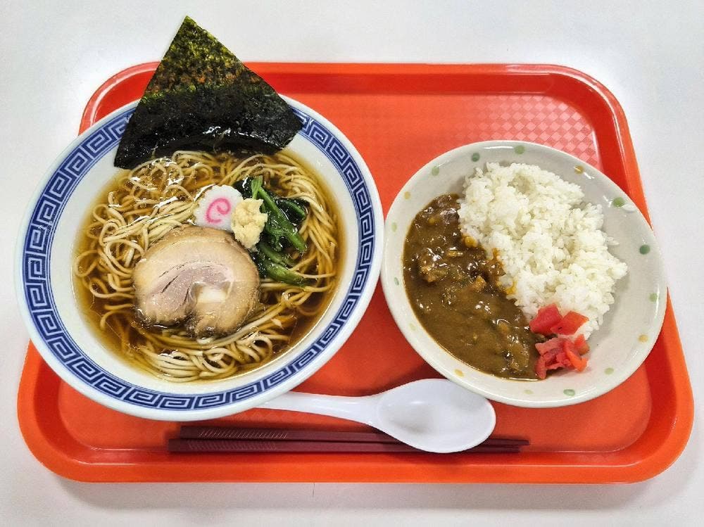 富山県庁食堂
