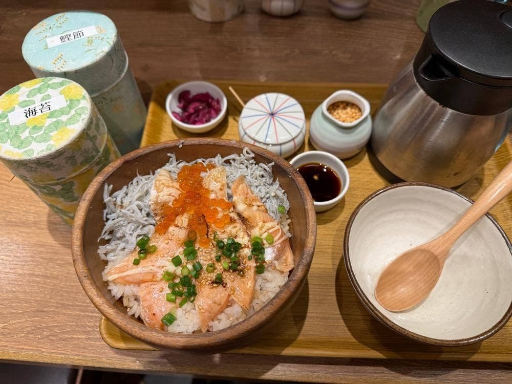 こめらく ニッポンのお茶漬け日和。 ペリエ千葉エキナカ店