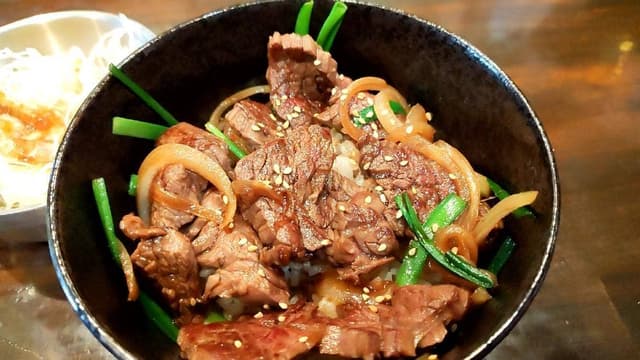 炭火焼肉 ニューたみや - サブ画像1