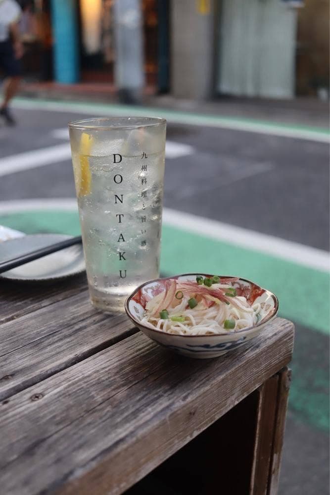 九州料理と旨い酒どんたく 下北沢店