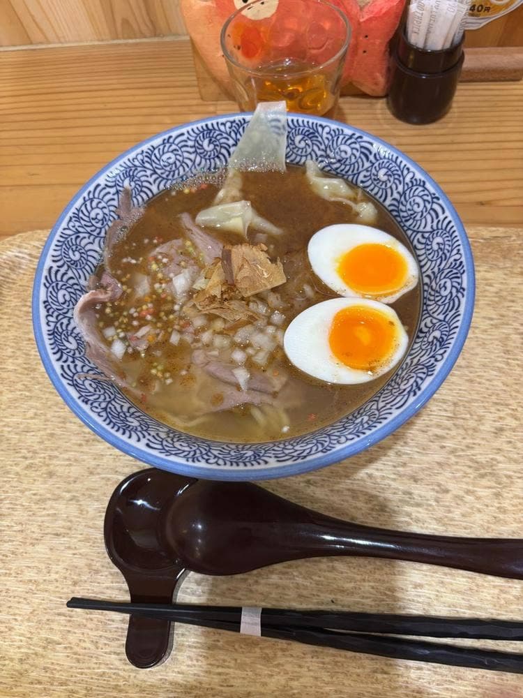 尾鷲しおラーメン モクモクしお学舎 四日市店