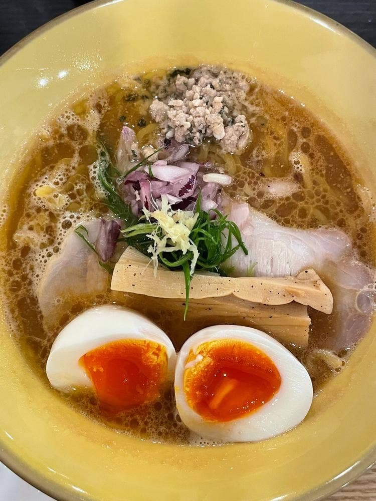 Sapporo Ramen HACHI