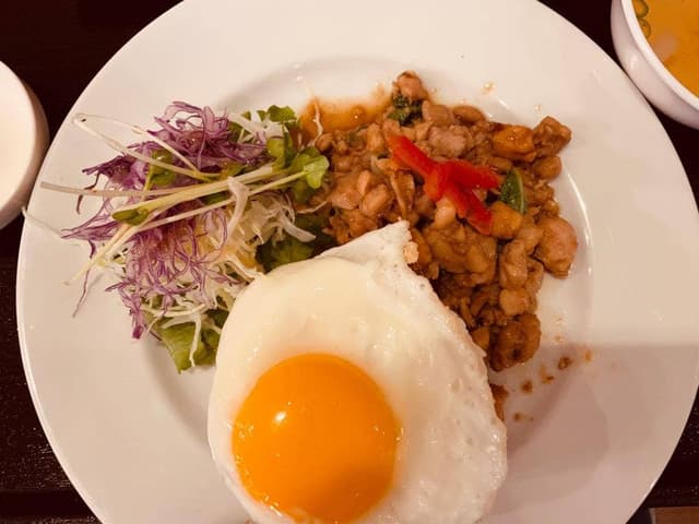 タイ料理 ガパオ - サブ画像3