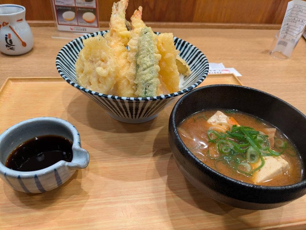 しまかぜ食堂 伊勢店