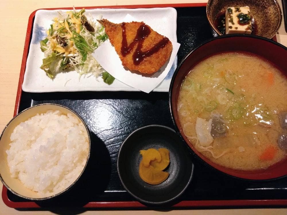 博多 魚市 本店