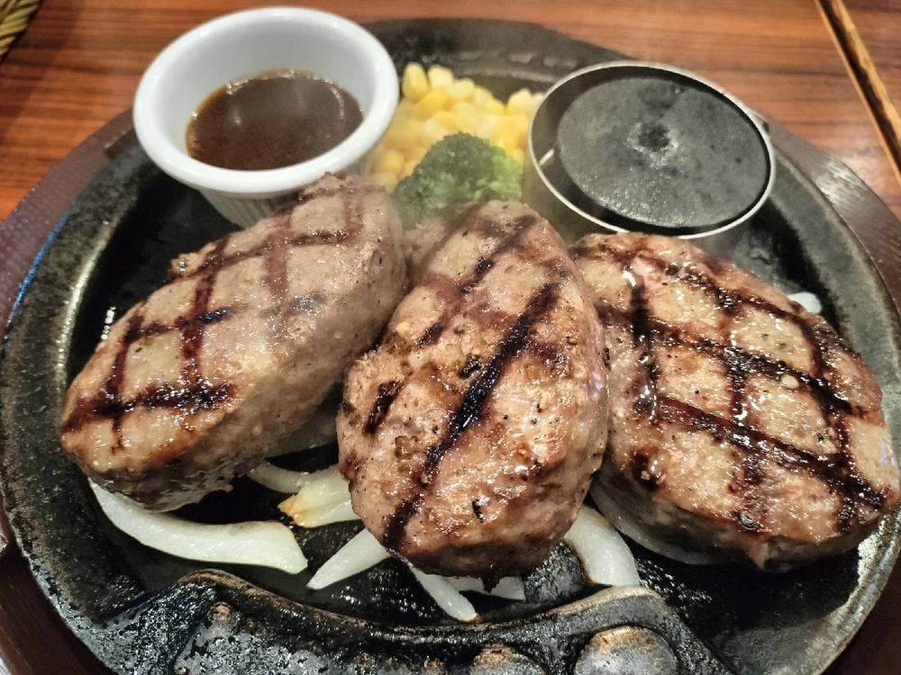 トマト&オニオン 津山駅前店