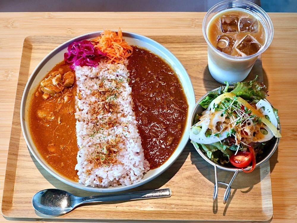 スノーピーク カフェ 豊田鞍ケ池店