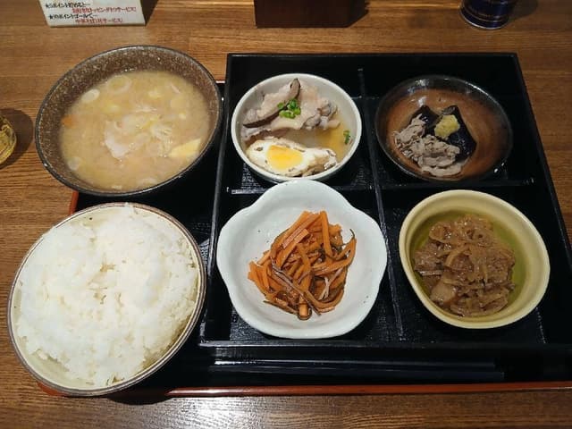 麺とおばんざいとお酒のお店 佳什 - サブ画像2