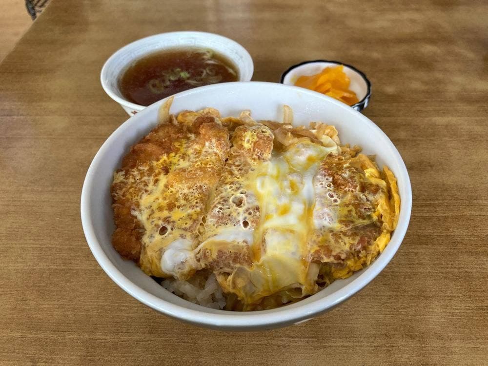 山忠食堂