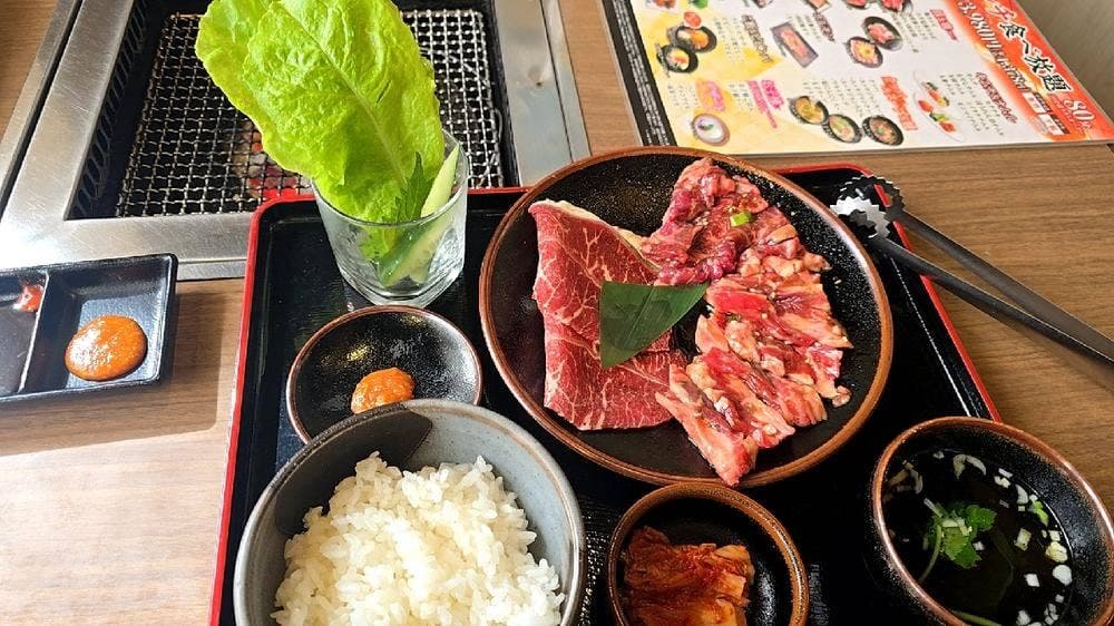 炭火焼肉 七輪房 日野店