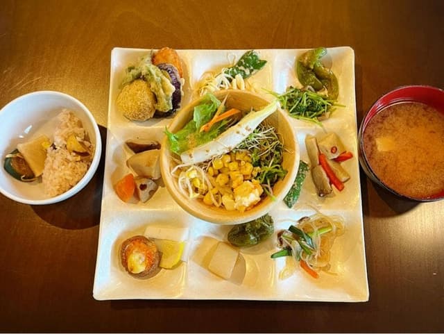 バーバーズ ダイニング - サブ画像3