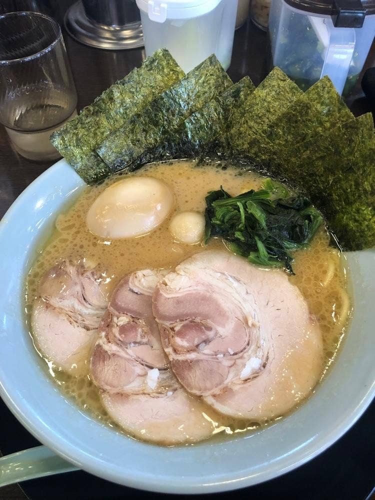 横浜家系ラーメン 慶家