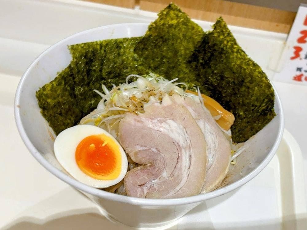 特許庁第二食堂 油そばながとも食堂