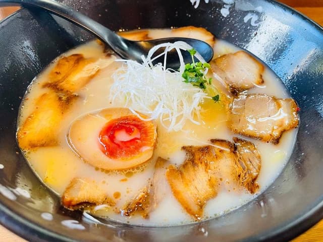 ラーメン かまん - サブ画像1