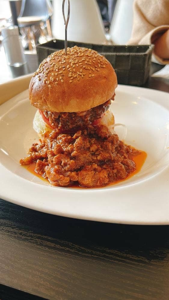 3000日かけて完成した極上ハンバーガー Field