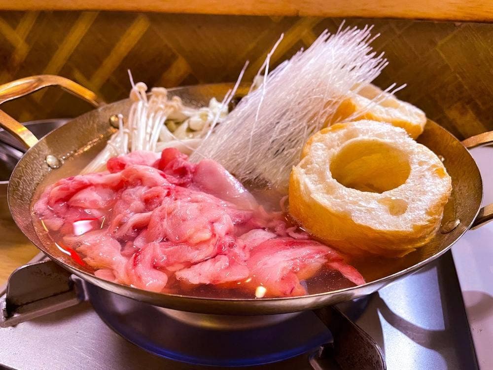 せんべろしゃぶしゃぶ TRITON