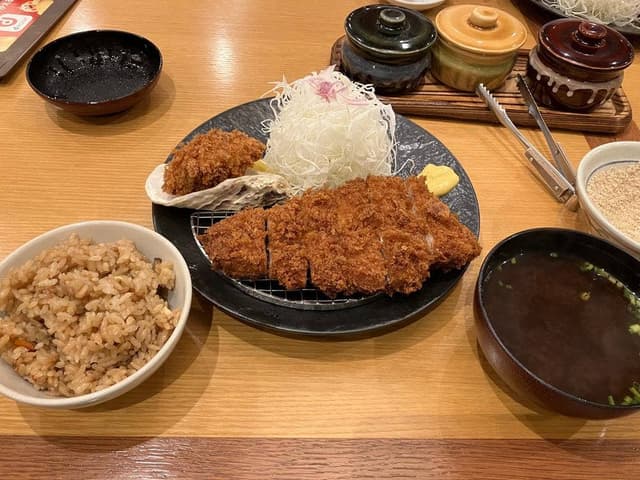 とんかつ玉藤 苫小牧店 - サブ画像2
