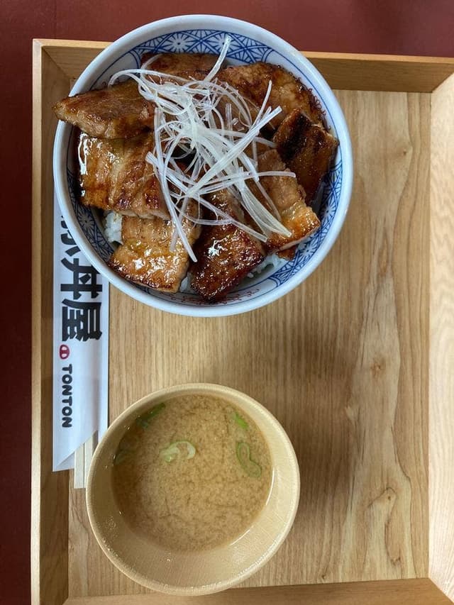 元祖豚丼屋 TONTON 日ノ出町店 - サブ画像1