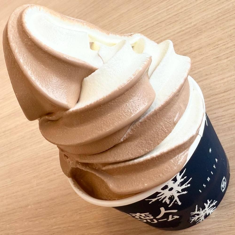 白い恋人ソフトクリーム 酒々井PA