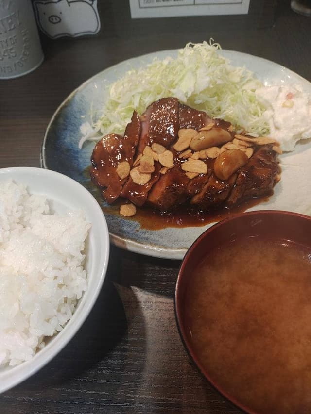 豚屋 鳥山 - サブ画像2